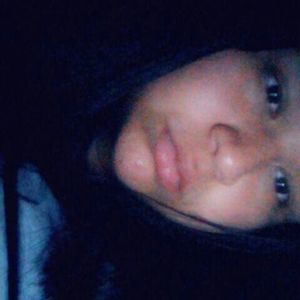 Meet your Posher, Anahi